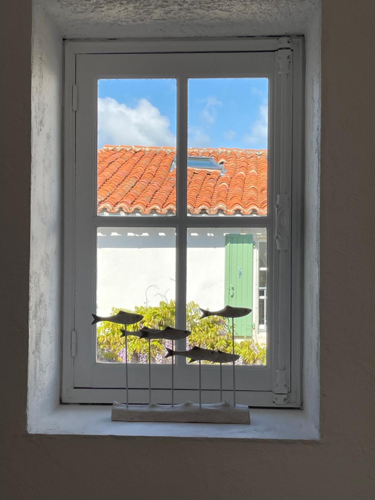 Une Fenetre Sur Cour La Flotte Zewnętrze zdjęcie